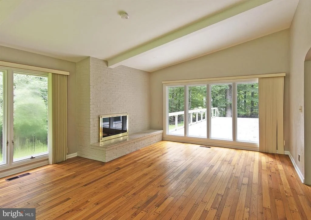 Photo of 7101 WOLF DEN ROAD