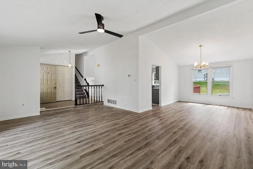 Photo of 3049 MEMORY LANE