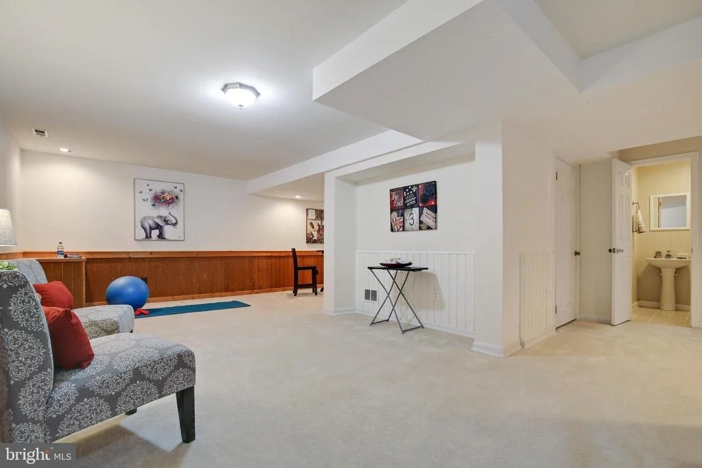 Photo of 1811 CLOVERMEADOW DRIVE