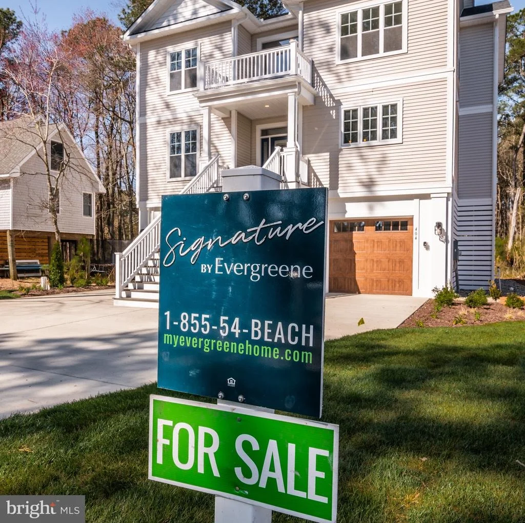Photo of 404 SALT POND ROAD