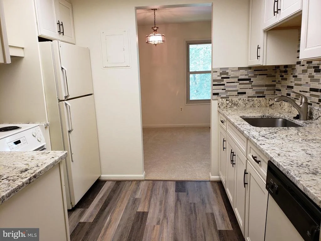 Photo of Unit 73C at 3600 GLENEAGLES DRIVE