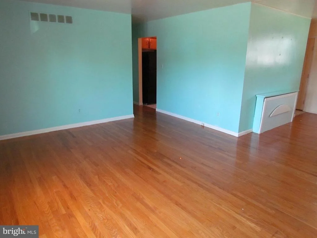 Photo of 1325 GARFIELD DRIVE