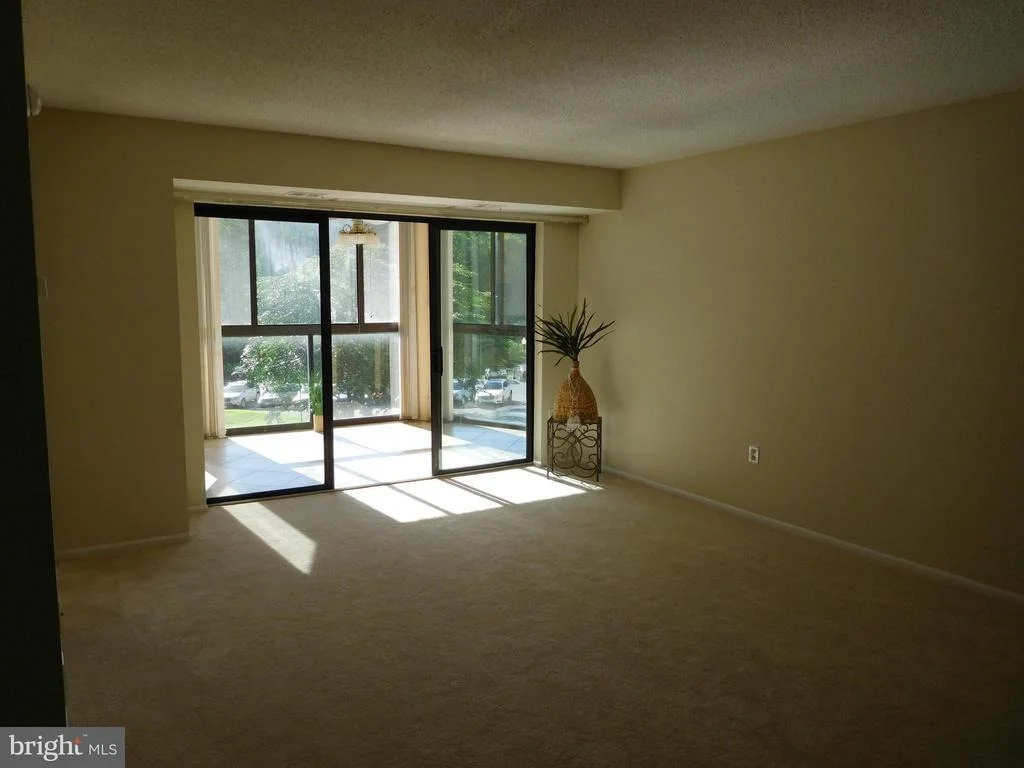 Photo of Unit 1201 at 15101 INTERLACHEN DRIVE