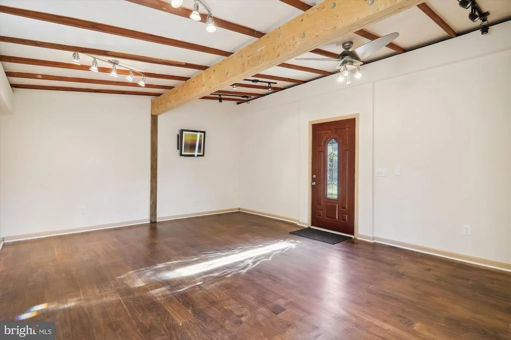 Photo of 18301 BROOKE ROAD