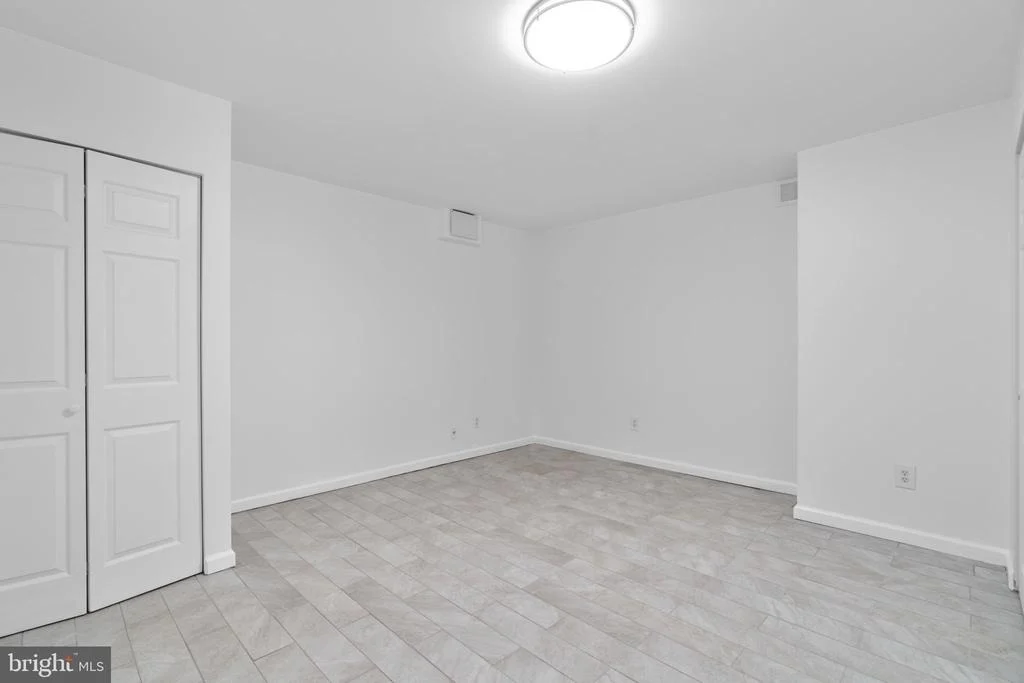 Photo of 18015 MUNCASTER ROAD