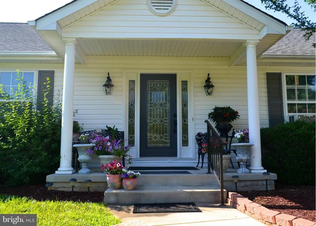 Photo of 25 W END BOULEVARD