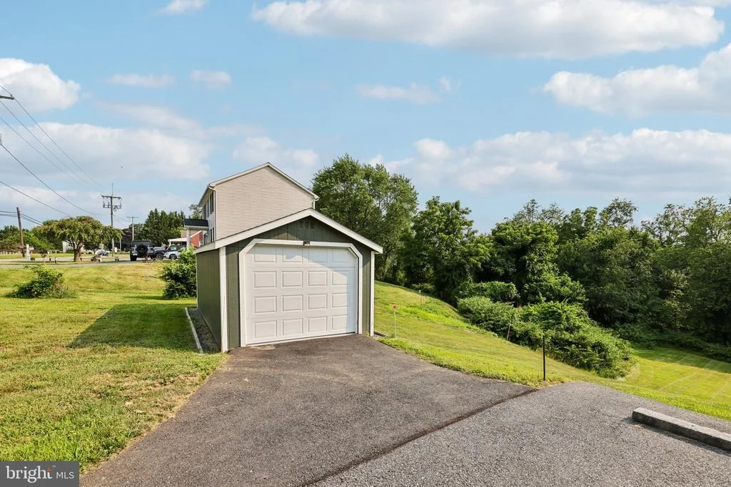 Photo of 2624 ROCKS ROAD
