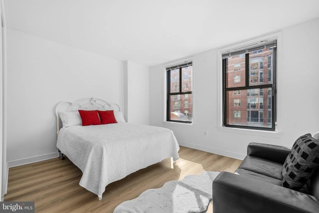 Photo of Unit 614 at 616 E STREET NW