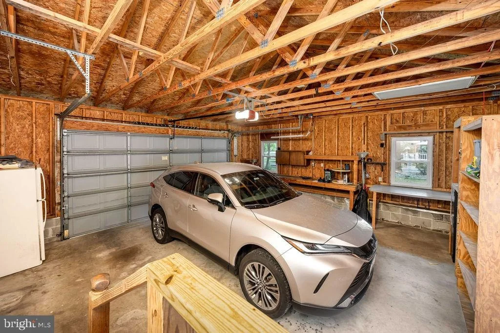 Photo of 8928 LYNCH DRIVE