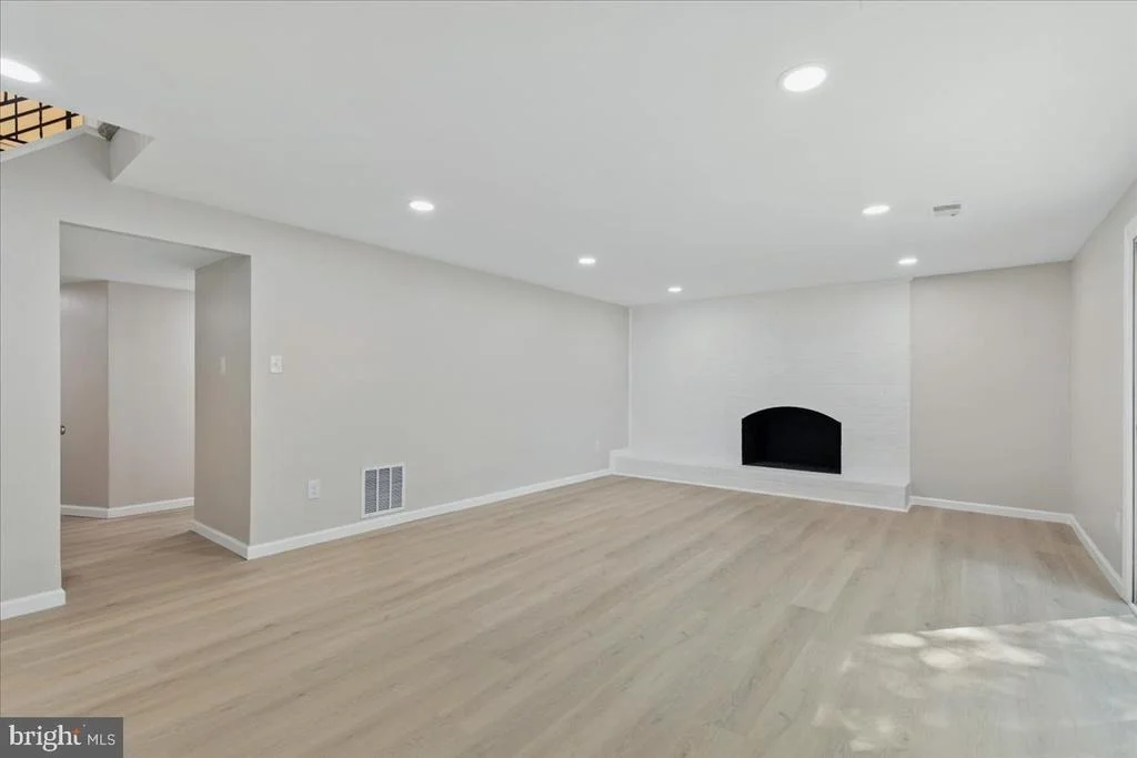 Photo of 5614 DANIEL CIRCLE