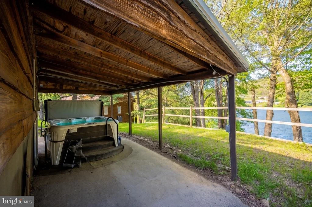 Photo of 1475 MARSH HILL ROAD