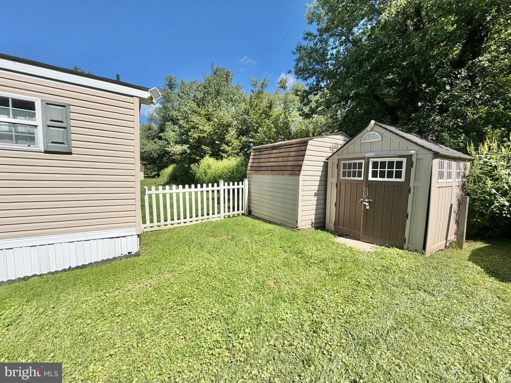 Photo of 4 BENJAMIN DRIVE