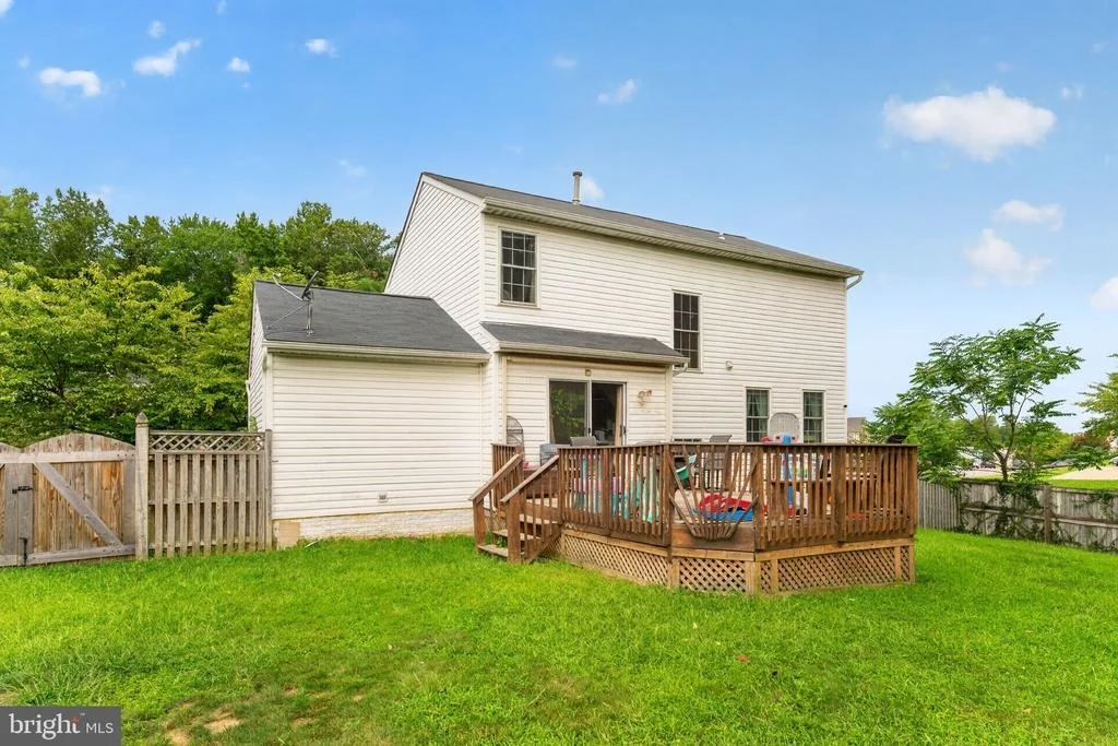 Photo of 5435 SIR DOUGLAS DRIVE