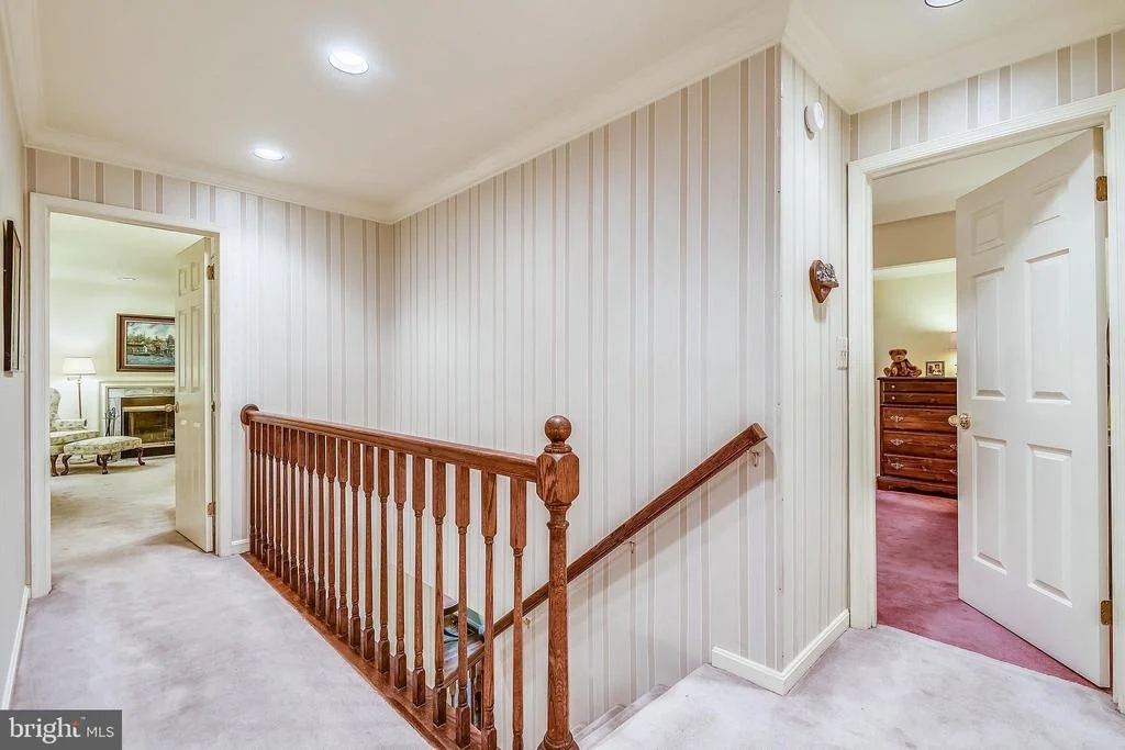 Photo of 7700 WARFIELD ROAD