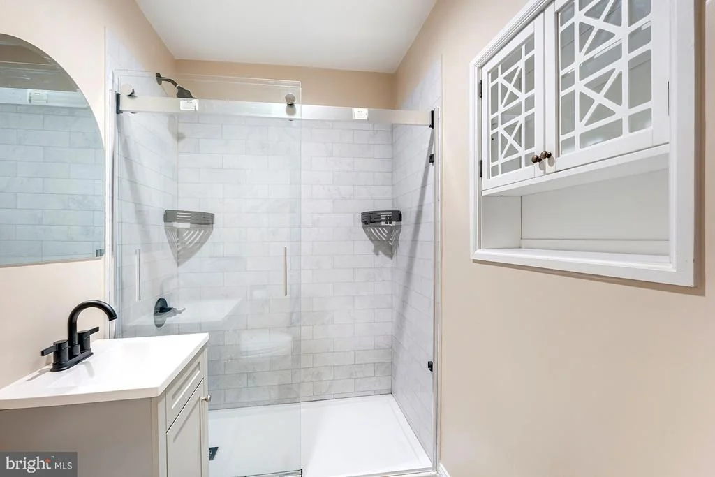 Photo of 403 JOPORTER DRIVE