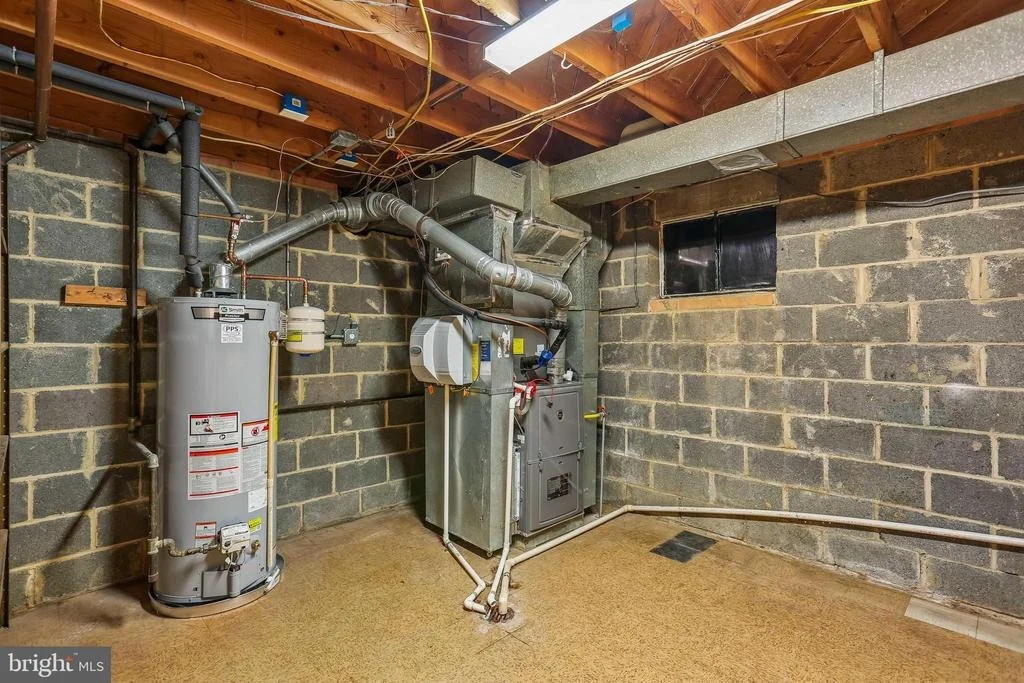 Photo of 2 FOXHALL COURT