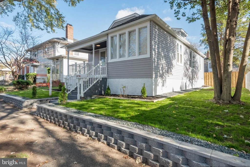 Photo of 51 BROADSHIP ROAD