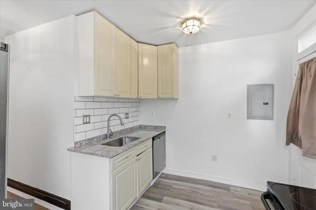 Photo of 449 BALTIMORE AVENUE