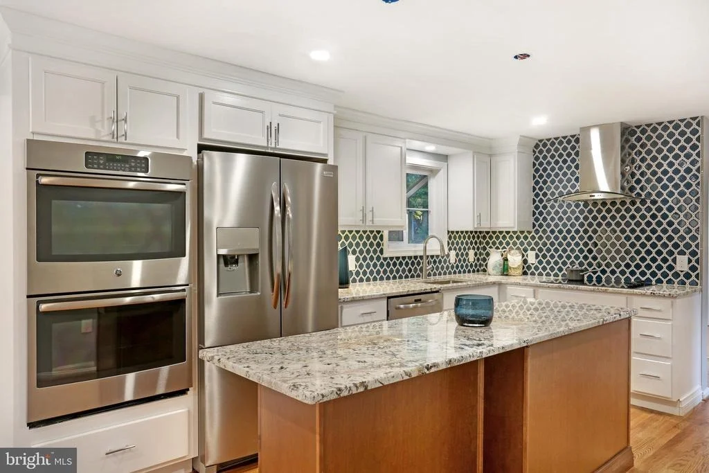 Photo of 15320 BAILEYS LANE