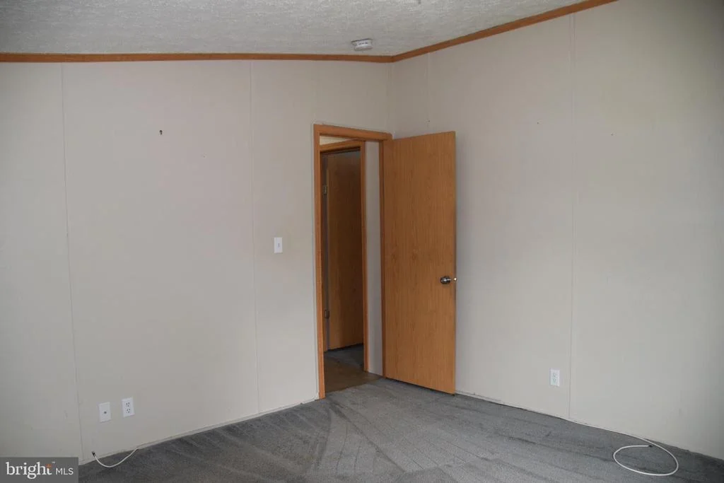 Photo of 112 COUGAR CIRCLE
