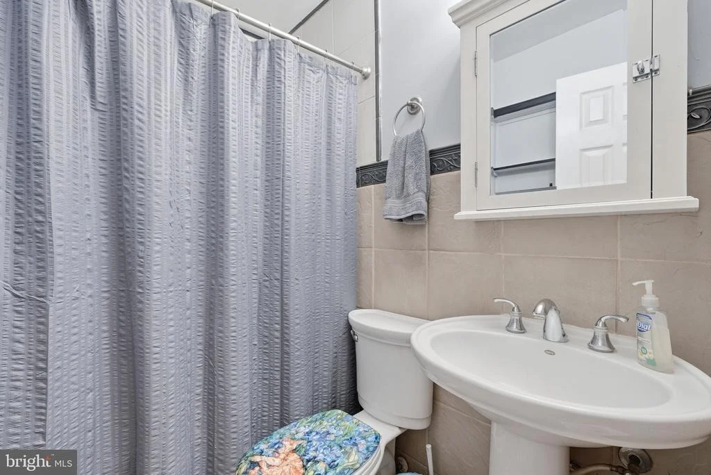 Photo of 7309 CASTLE ROAD