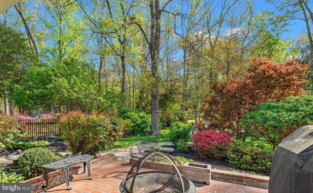Photo of 9025 CHARLES AUGUSTINE DRIVE