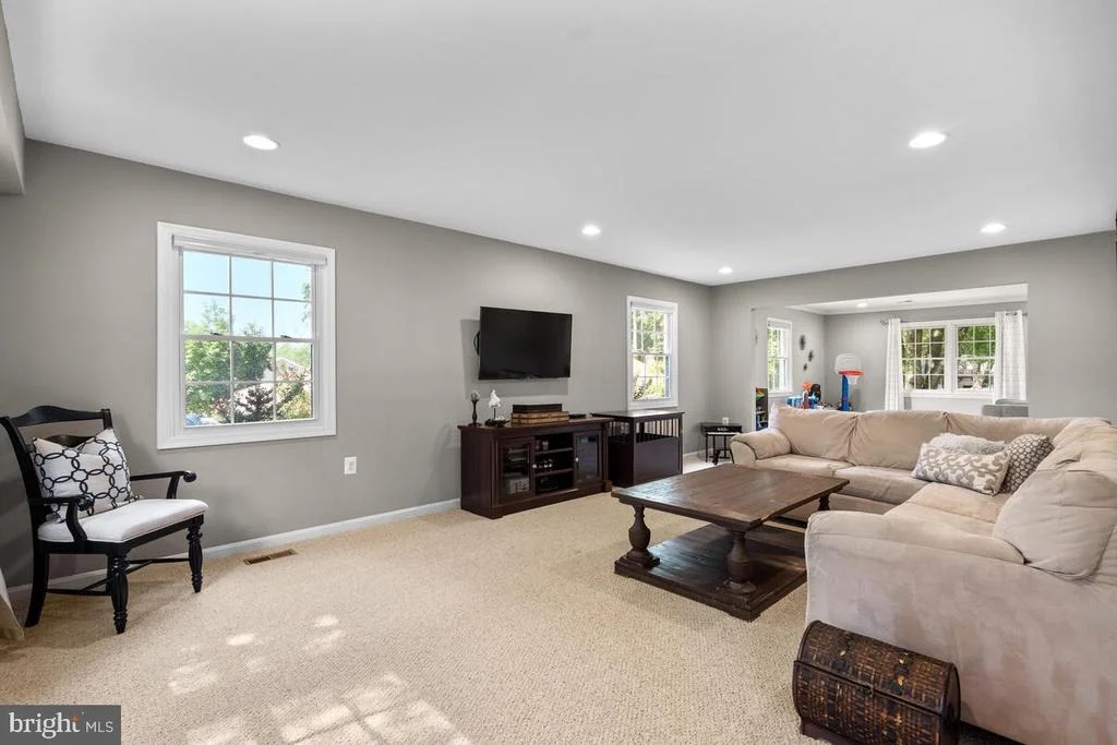 Photo of 14028 BREEZE HILL LANE