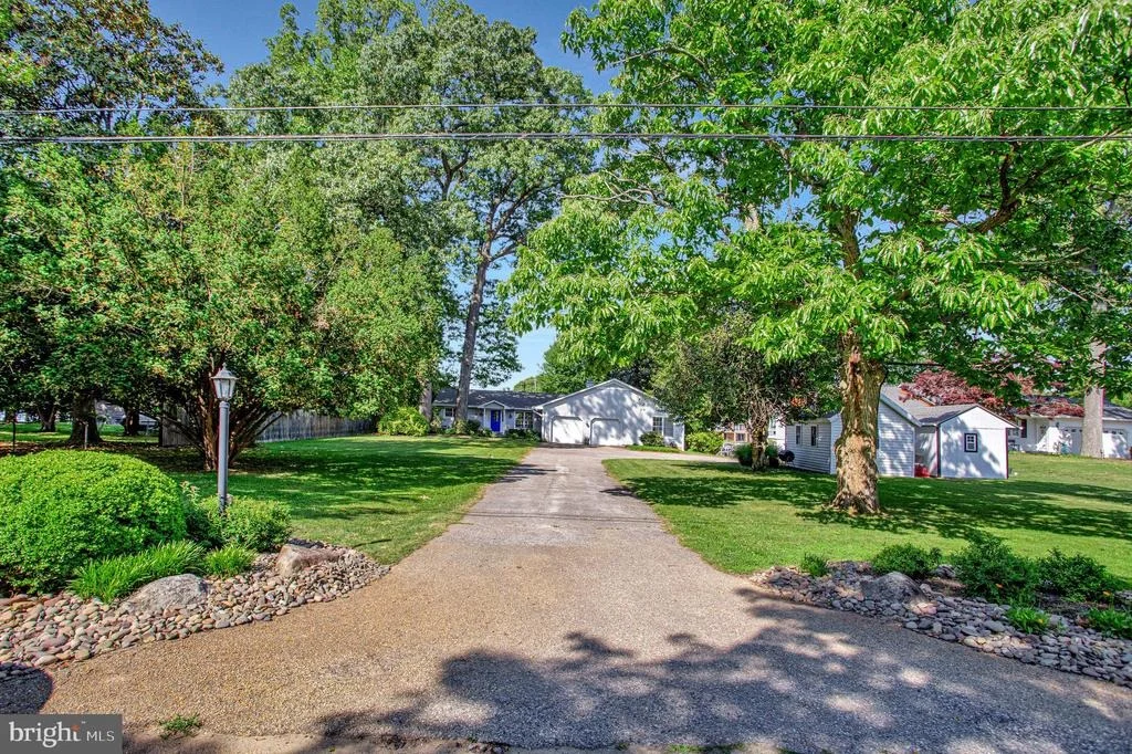 Photo of 528 GRAYS CREEK ROAD
