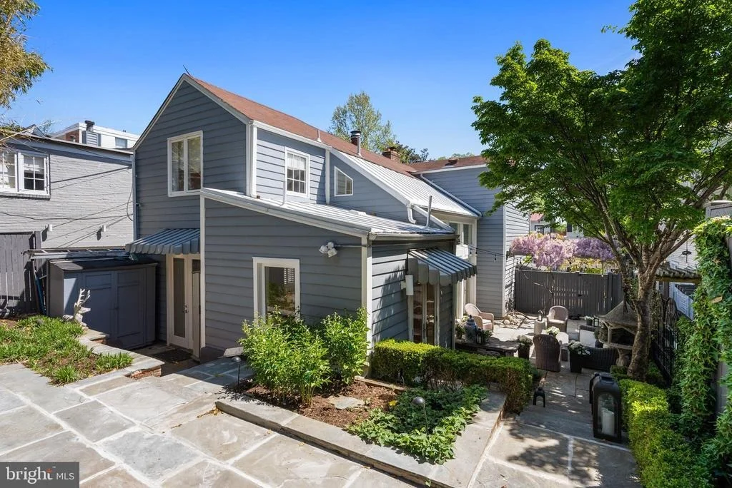 Photo of 1412 28TH STREET NW