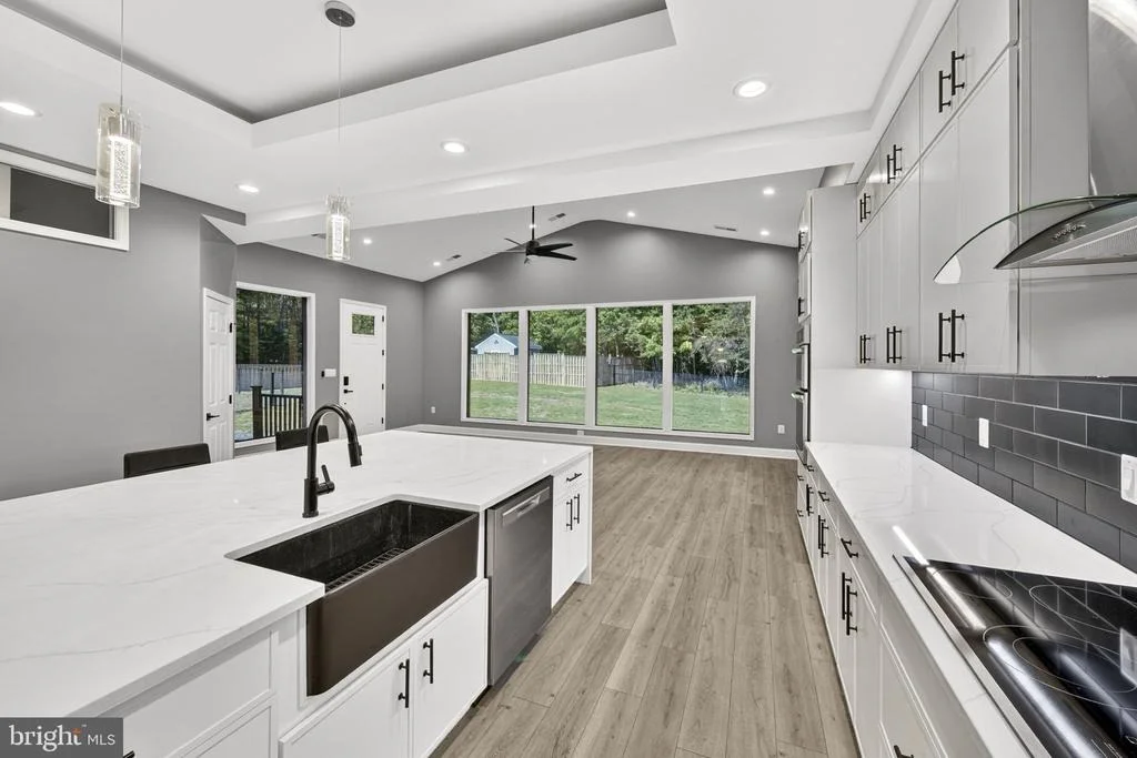 Photo of 11597 YEATS DRIVE