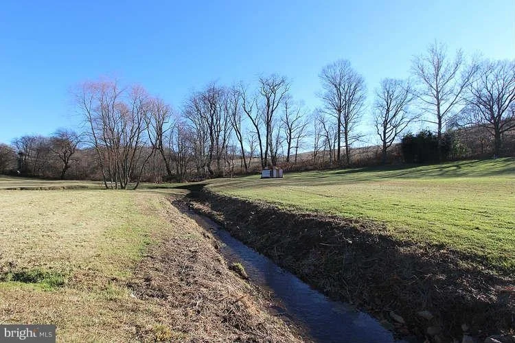 Photo of 6041 OLD BOHN ROAD