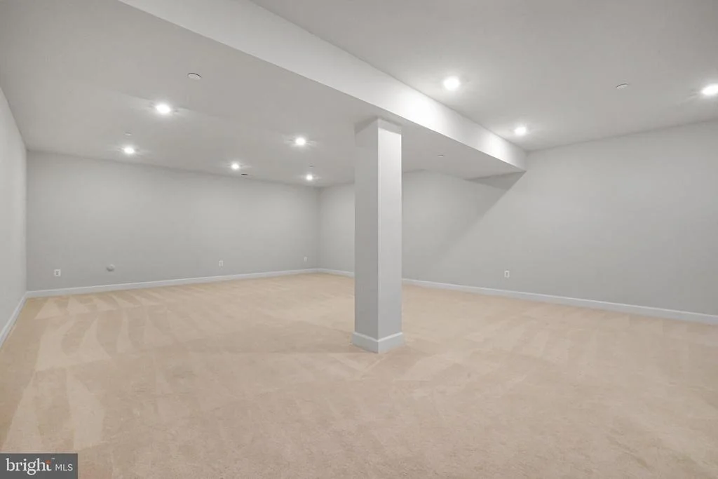 Photo of 7949 LAWNDALE CIRCLE