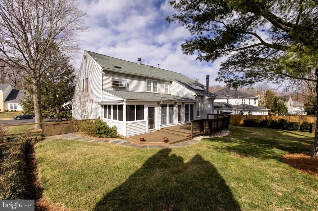 Photo of 6929 SPANKER DRIVE