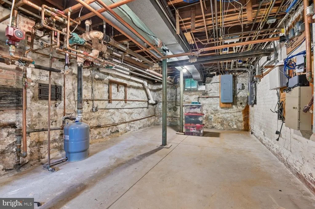 Photo of 2209 KEN OAK ROAD