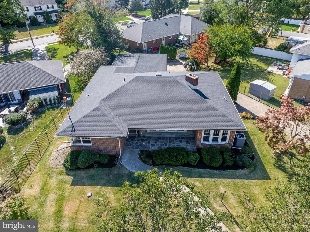Photo of 206 HAMPTON ROAD