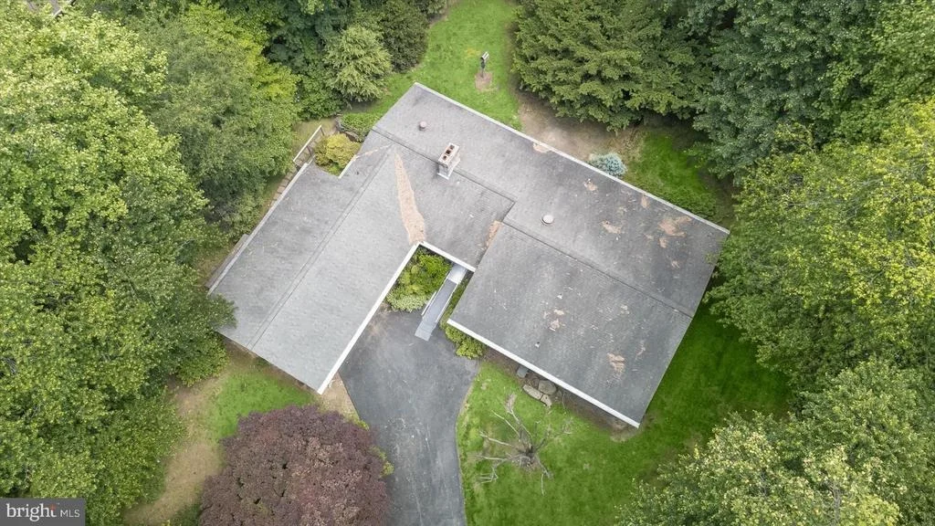 Photo of 13922 WAYSIDE DRIVE