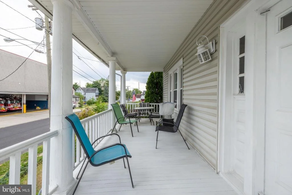 Photo of 39 E 2ND AVENUE