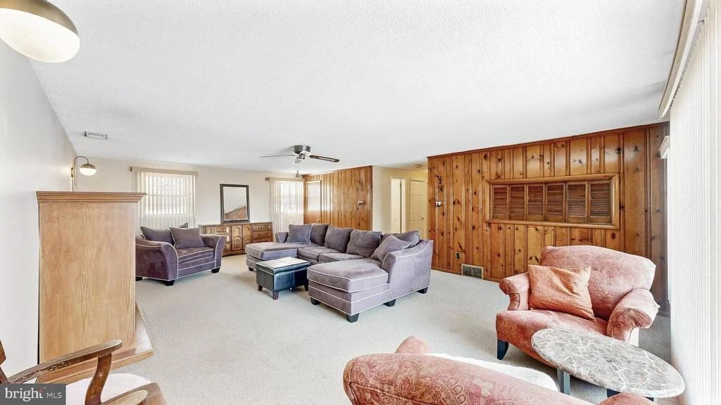 Photo of 102 MERIDEN DRIVE