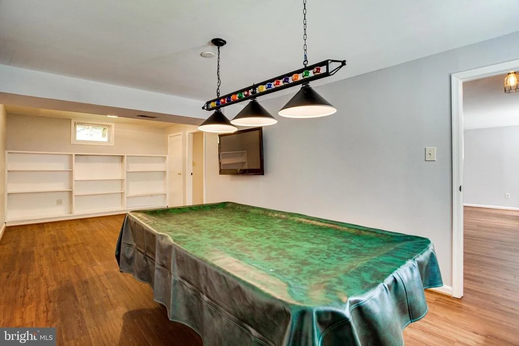 Photo of 9813 MAINSAIL DRIVE