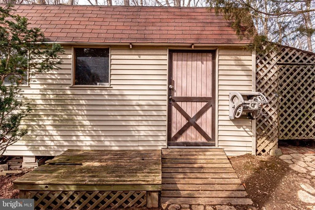 Photo of 919 JUNIPER PLACE