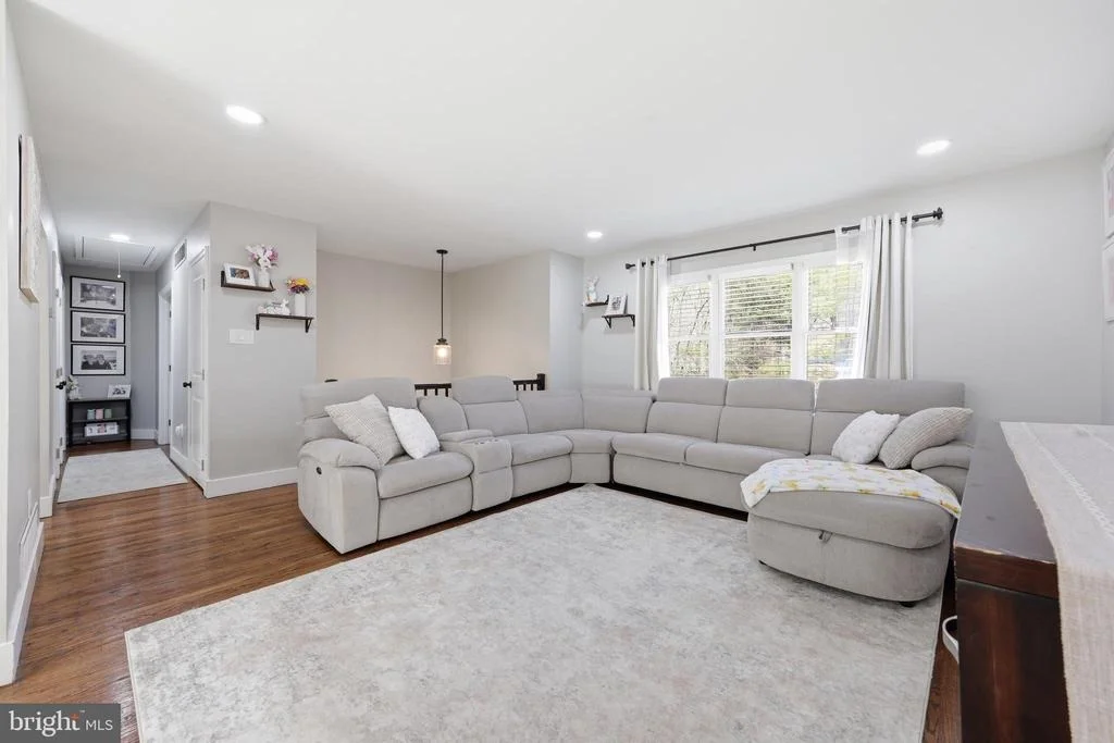 Photo of 16 SKEET ROAD