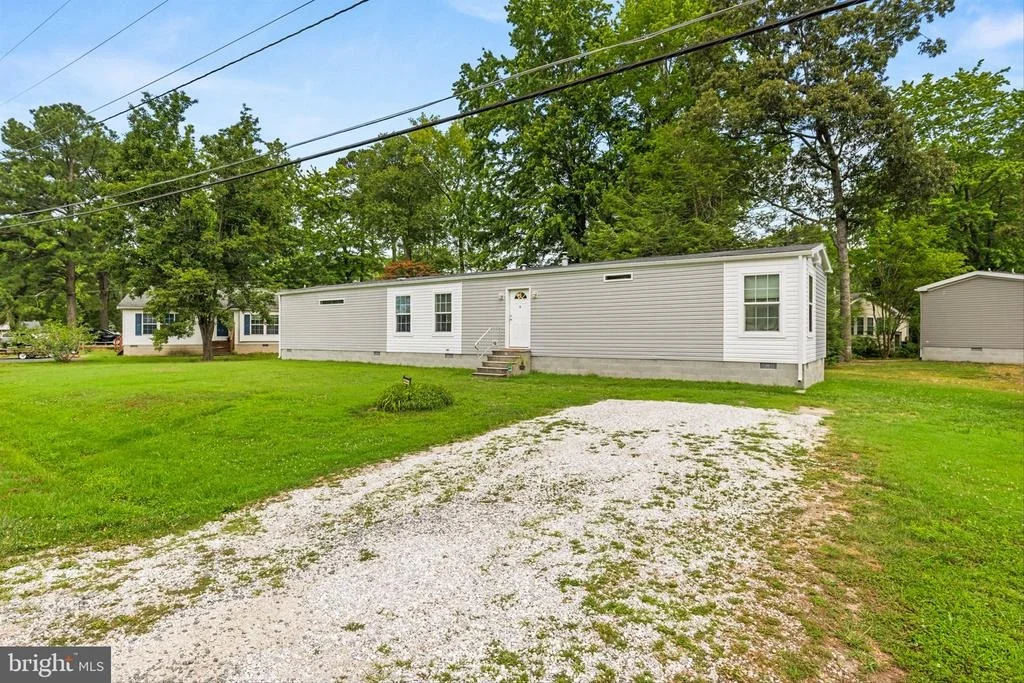 Photo of 37211 FLORIDA DRIVE