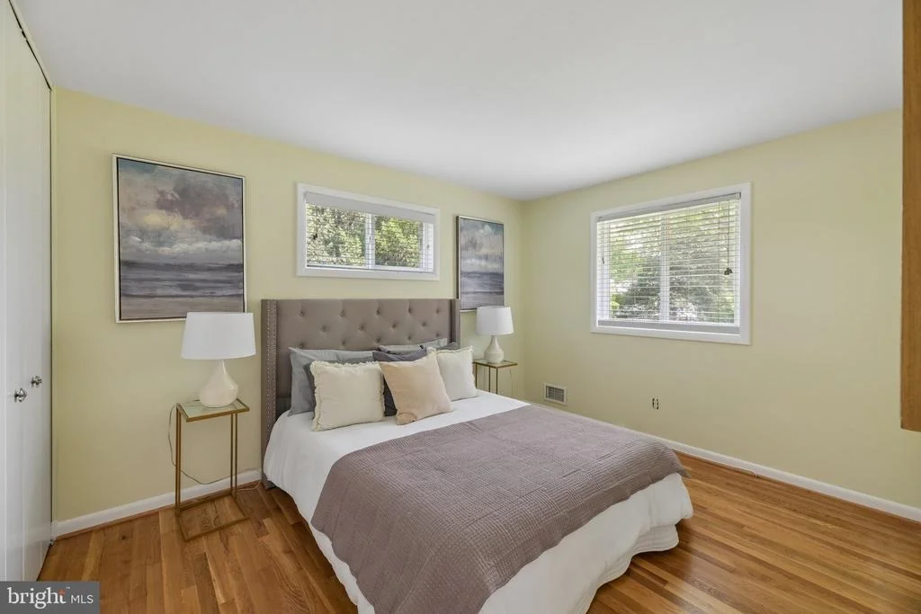 Photo of 4957 REGINA DRIVE