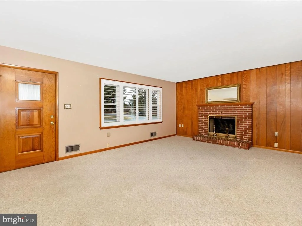 Photo of 9484 POCONO DRIVE