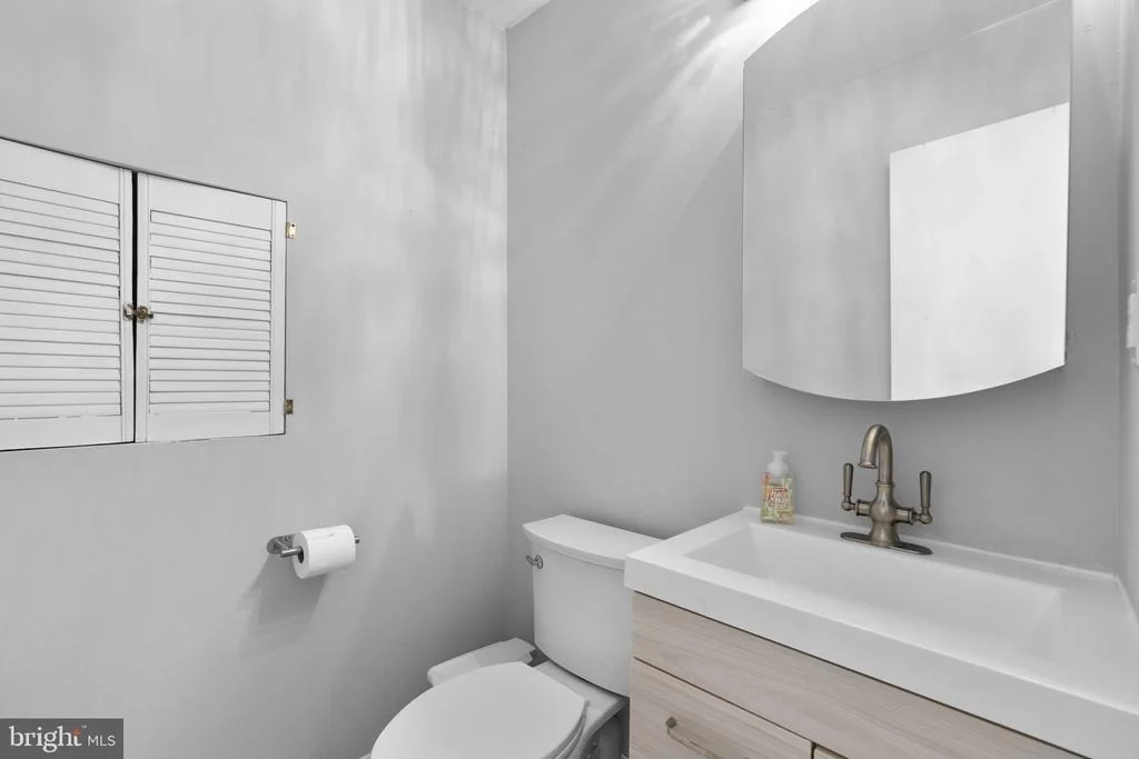 Photo of 287 NORTH DRIVE