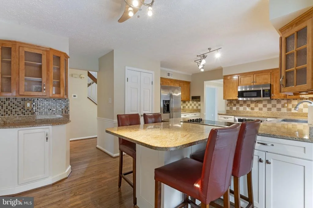Photo of 100 ORIOLE LANE
