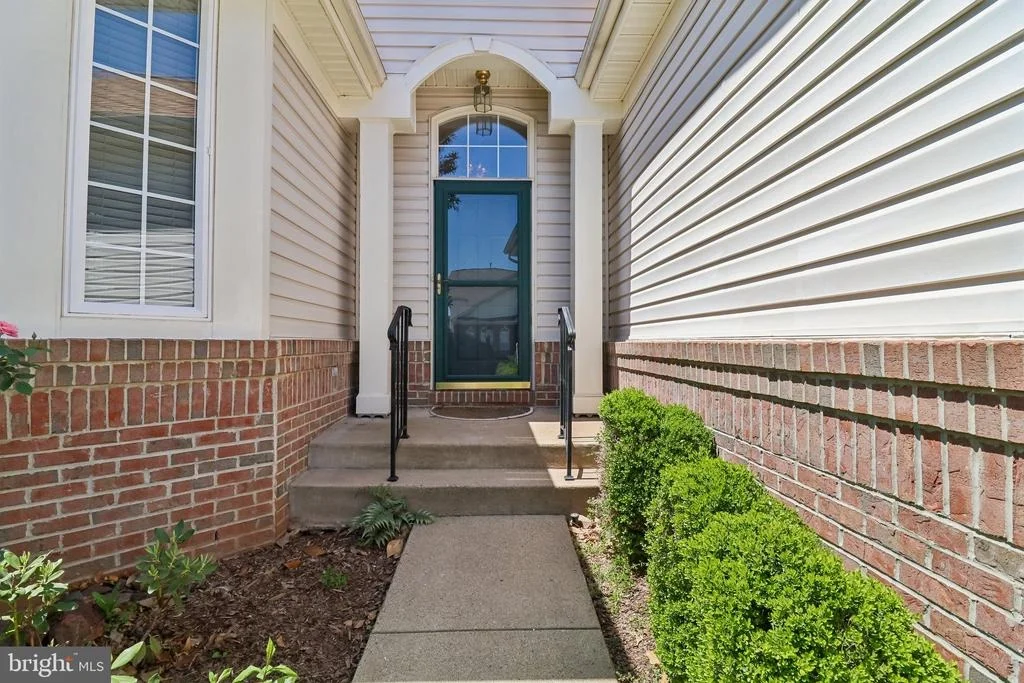 Photo of 6230 SETTLERS TRAIL PLACE