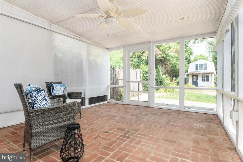Photo of 418 CHESAPEAKE AVENUE