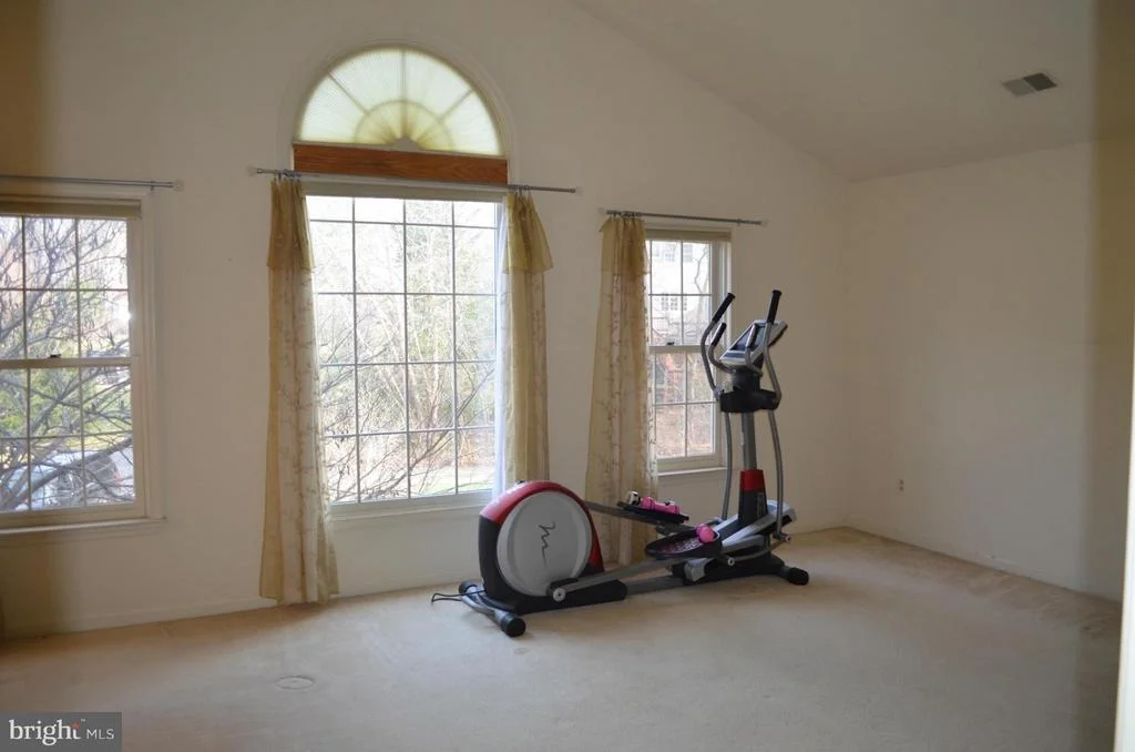 Photo of 5306 TRACTOR LANE