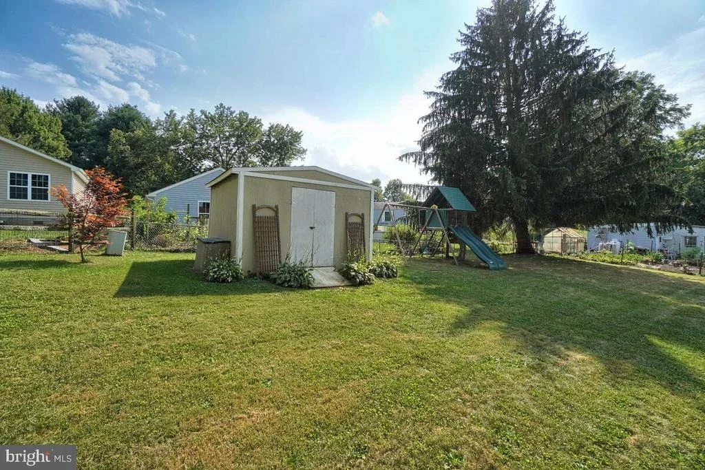 Photo of 4403 FELDSPAR ROAD